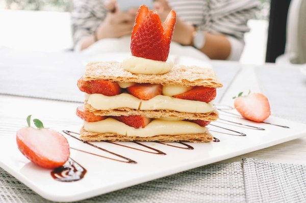 What's the Secret to a Perfectly Layered Mille-Feuille with Vanilla Pastry Cream?